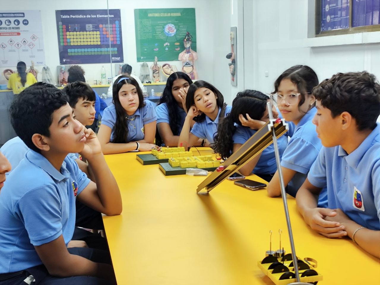 ¡De Anzoátegui a las estrellas! La U.E.C. José María España explora la ciencia y el cosmos en Ruta Científica